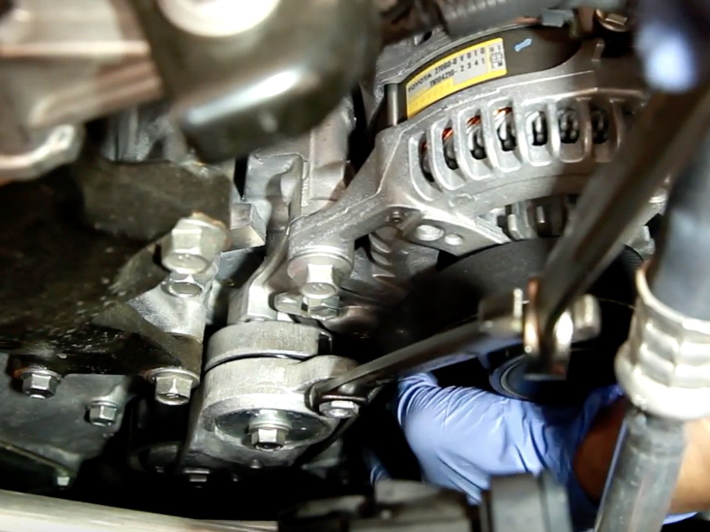 See U20UF in engine